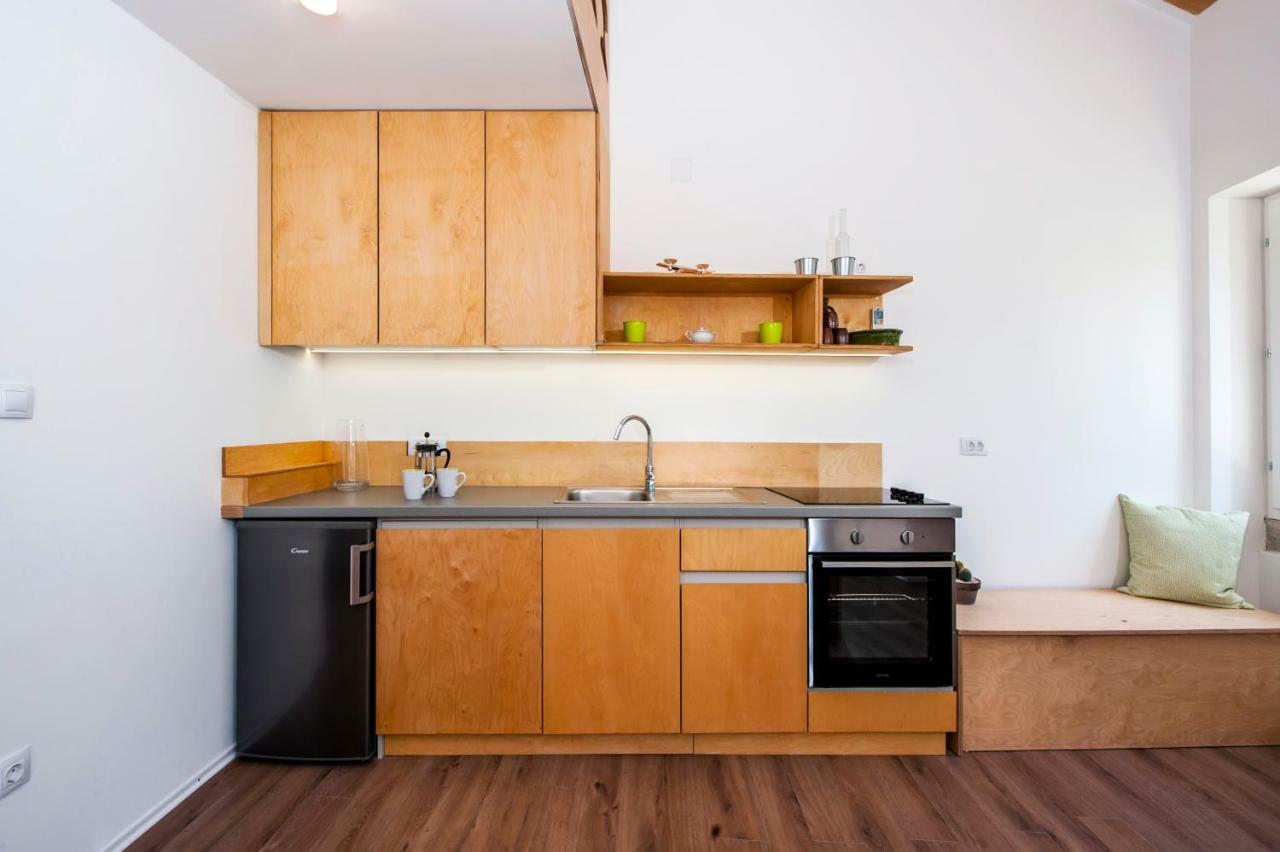 House Graziella Apartment Ровин Екстериор снимка