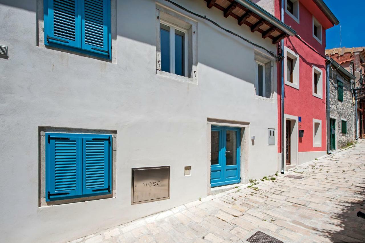 House Graziella Apartment Ровин Екстериор снимка